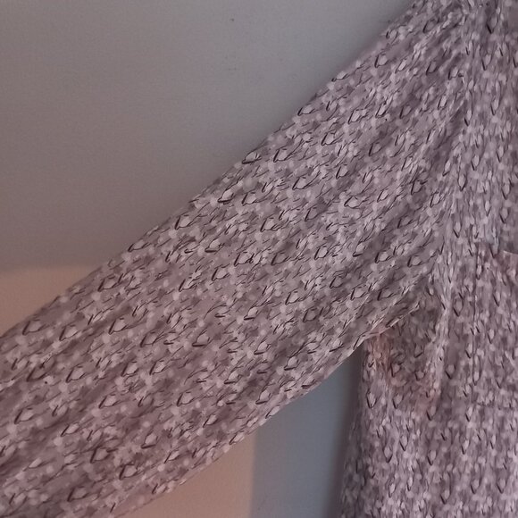 CLOTH & STONE for ANTHROPOLOGIE delicate white flowers blouse - Picture 8 of 12